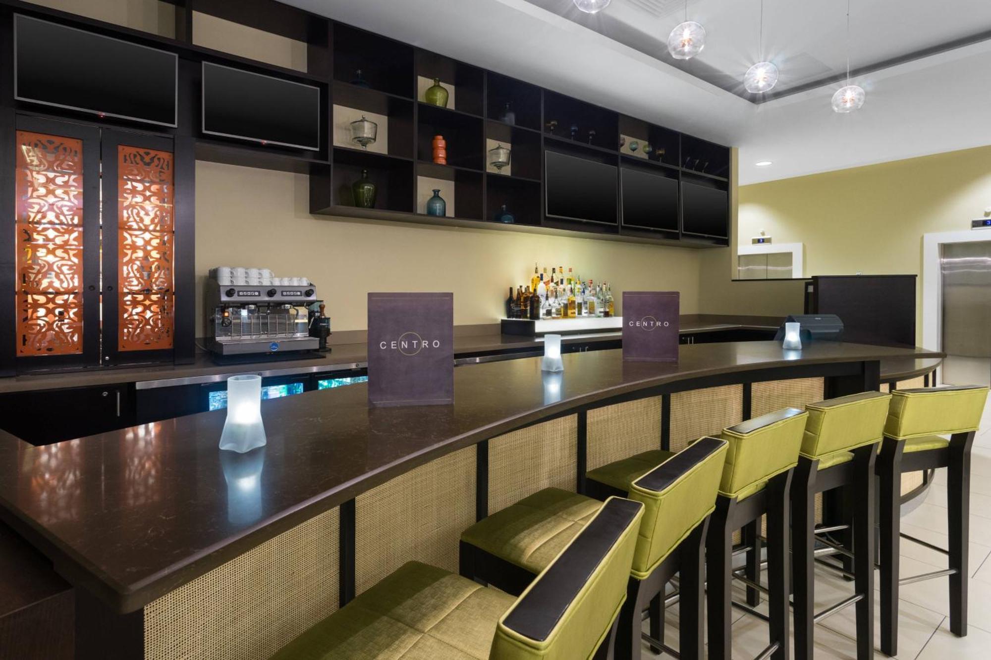 Courtyard By Marriott Kingston, Jamaica Hotel Exterior foto