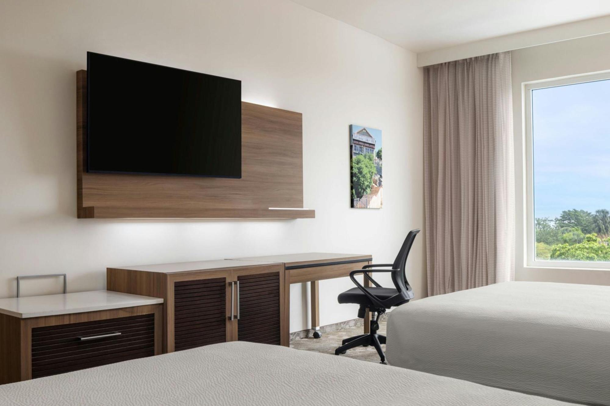 Courtyard By Marriott Kingston, Jamaica Hotel Exterior foto